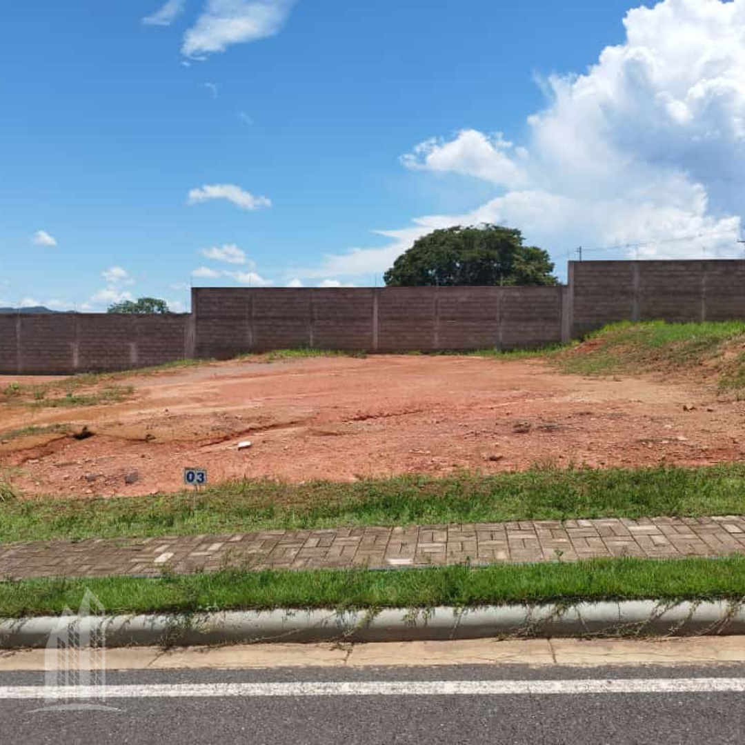 Lote | Condomínio fechado